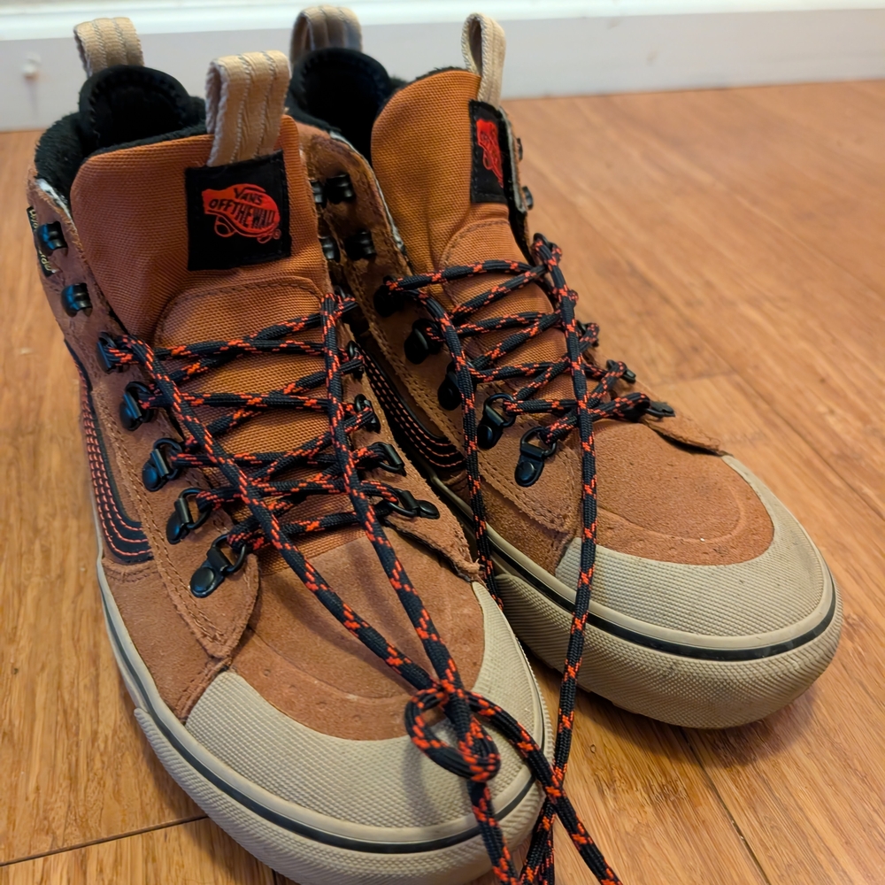 Vans Sk8-Hi Waterproof Insulated Shoe
